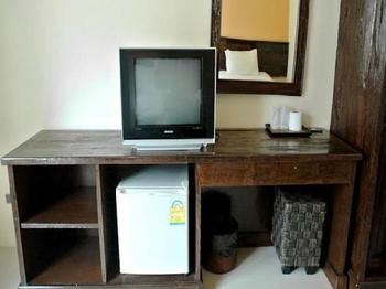 Imagen de la habitación del Hotel Lek City. Foto 6