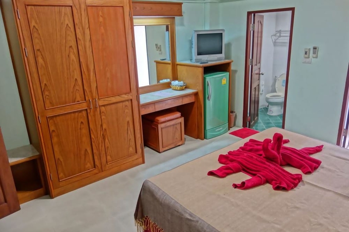 Imagen de la habitación del Hotel Lek Jomtien. Foto 12