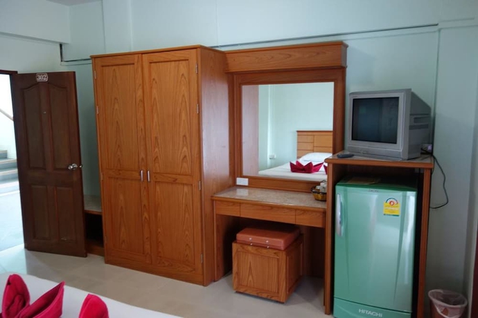 Imagen de la habitación del Hotel Lek Jomtien. Foto 13