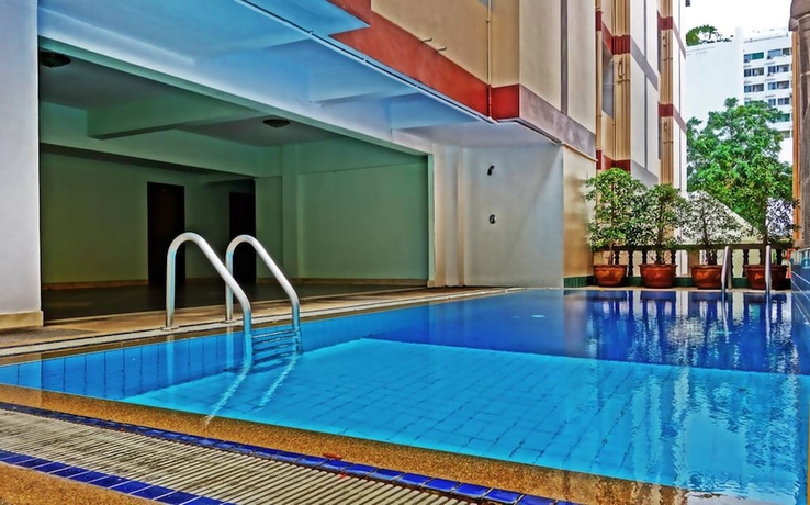 Imagen de la piscina del Hotel Lek Jomtien. Foto 18