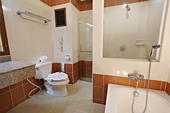 Imagen de la habitación del Hotel Lek Villa. Foto 7
