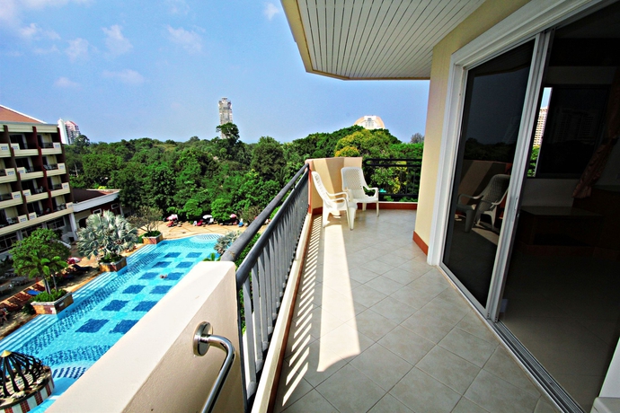 Imagen de los exteriores del Hotel Lek Villa. Foto 11