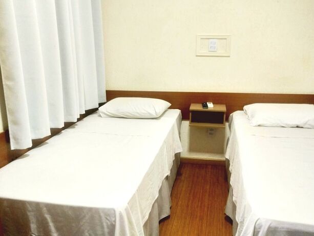 Imagen general del Hotel Lelis. Foto 4