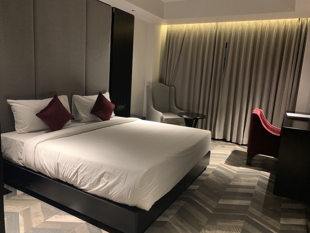Imagen de la habitación del Hotel Lemarq. Foto 4