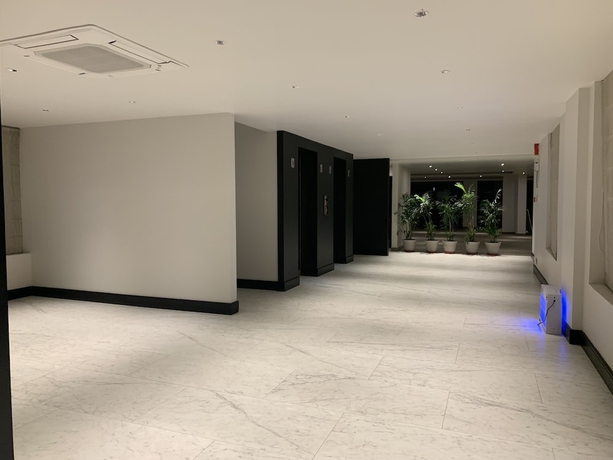 Imagen de los interiores del Hotel Lemarq. Foto 17