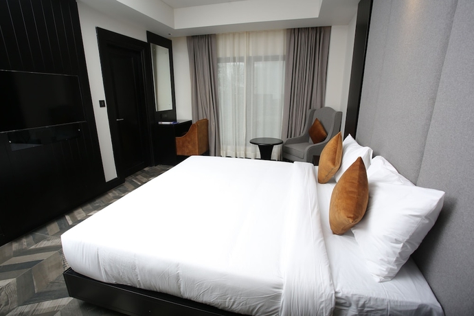 Imagen de la habitación del Hotel Lemarq. Foto 9