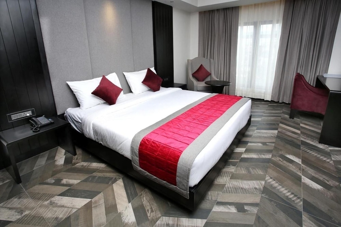 Imagen de la habitación del Hotel Lemarq. Foto 11