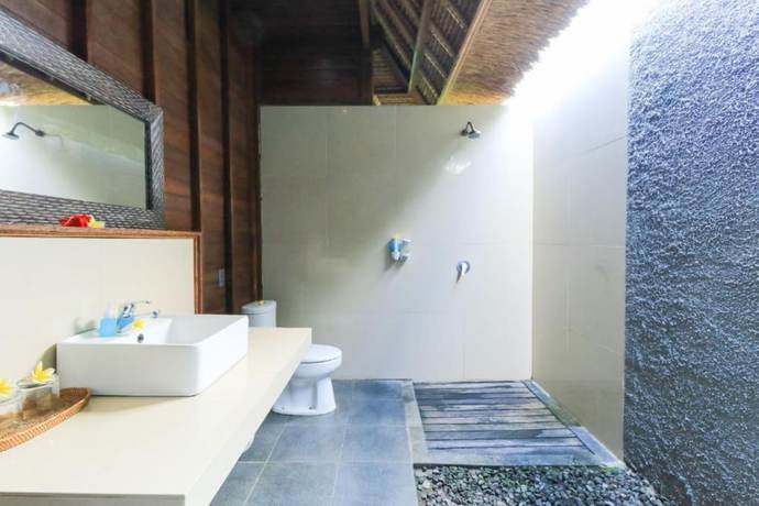 Imagen de la habitación del Hotel Lembongan Mantra Huts. Foto 2