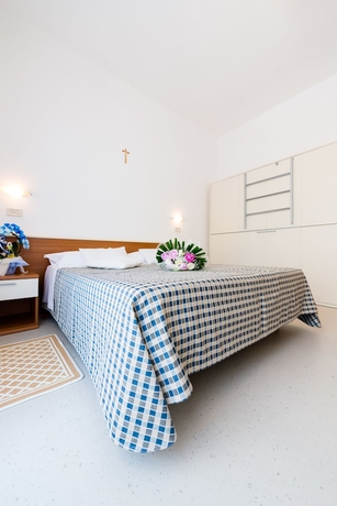 Imagen de la habitación del Hotel Lem-casadei. Foto 10