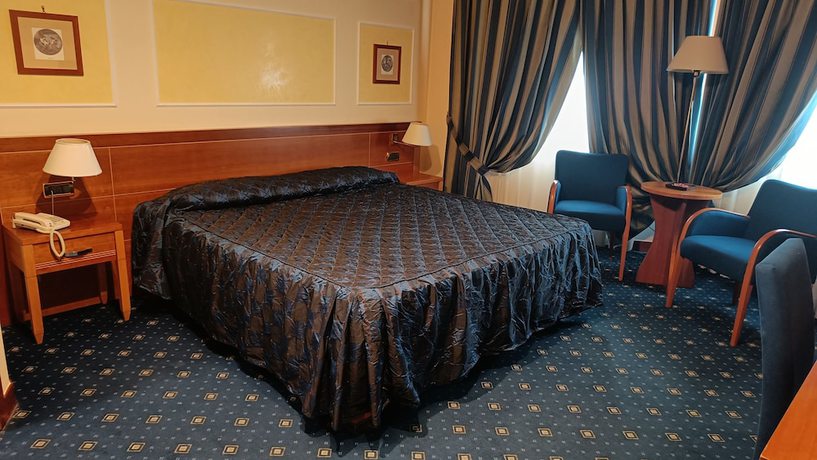 Imagen de la habitación del Hotel Lemi. Foto 10