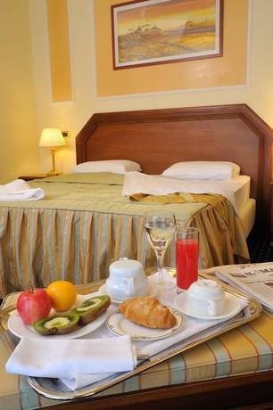 Imagen de la habitación del Hotel Lemi. Foto 14