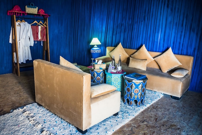Imagen de la habitación del Hotel Lemnaouar Erg Camp. Foto 16