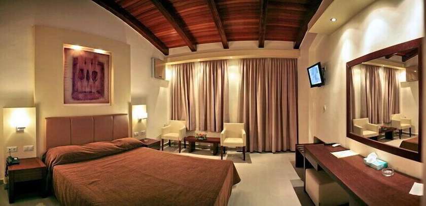 Imagen de la habitación del Hotel Lemnos Village Resort. Foto 11