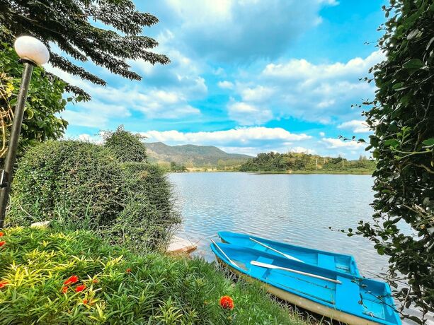 Imagen general del Hotel Lemon Chalet Kaeng Krachan Resort. Foto 9