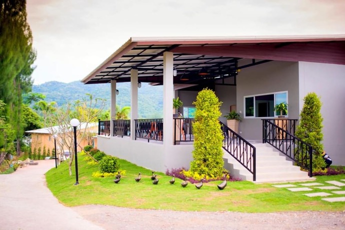 Imagen de los interiores del Hotel Lemon Chalet Kaeng Krachan Resort. Foto 33