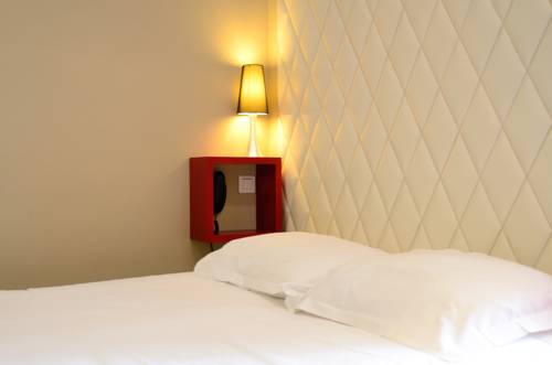 Imagen de la habitación del Hotel Lemon. Foto 12