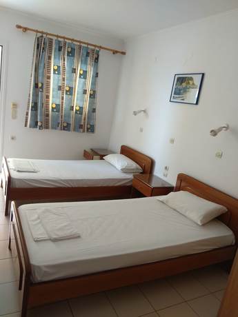 Imagen de la habitación del Hotel Lemon Grove and Studios. Foto 8