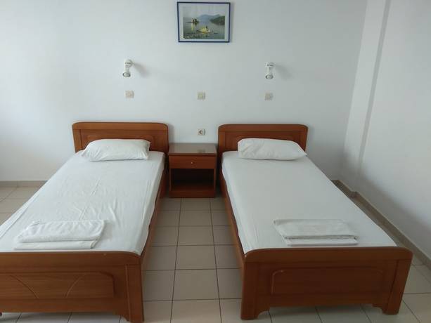 Imagen de la habitación del Hotel Lemon Grove and Studios. Foto 13
