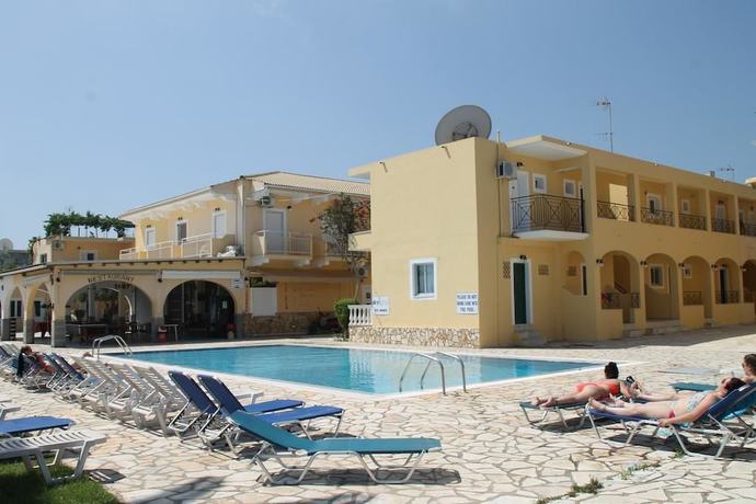 Imagen de los interiores del Hotel Lemon Grove and Studios. Foto 16