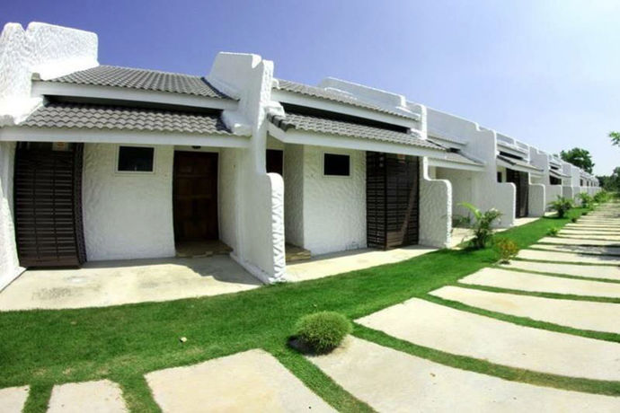 Imagen de los exteriores del Hotel Lemon Resort. Foto 16