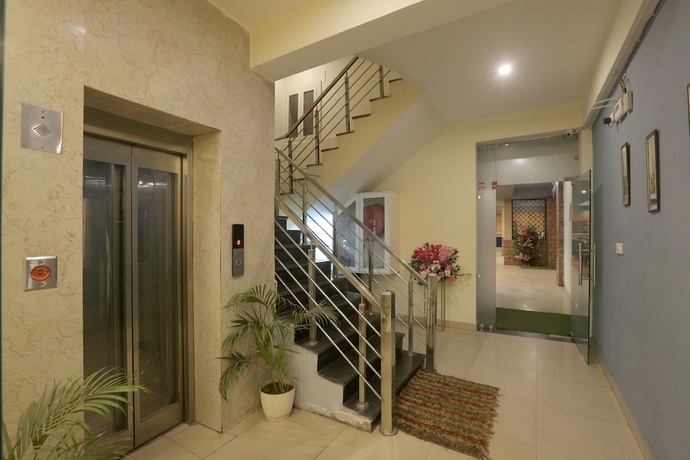 Imagen de los interiores del Hotel Lemon Suites. Foto 12