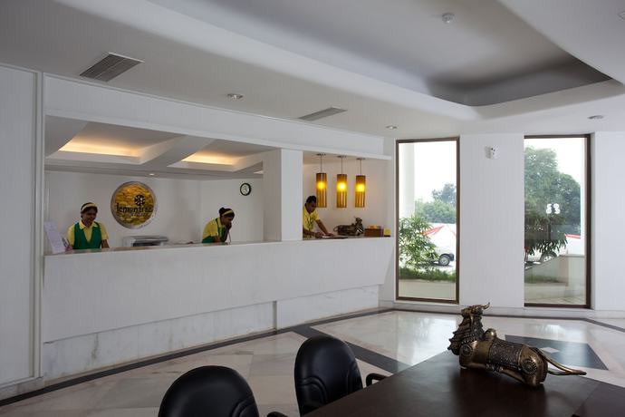 Imagen de los interiores del Hotel Lemon Tree, Ahmedabad. Foto 16
