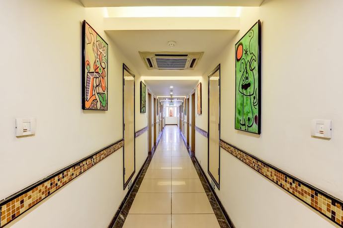 Imagen de los interiores del Hotel Lemon Tree, Ahmedabad. Foto 18