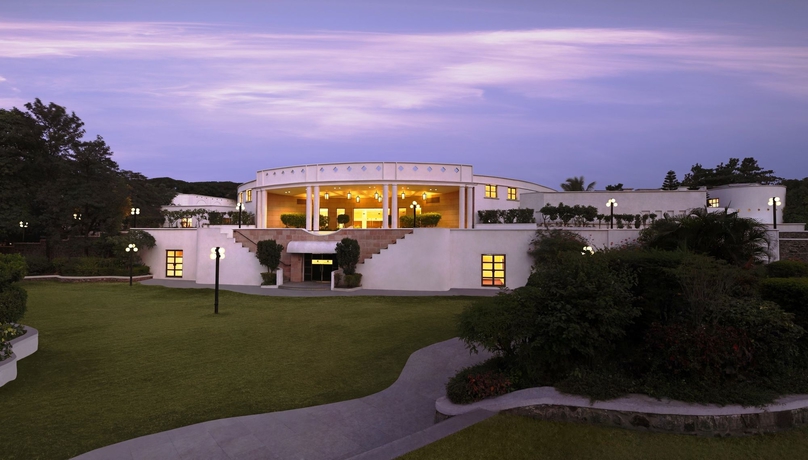 Imagen de los exteriores del Hotel Lemon Tree , Aurangabad. Foto 8