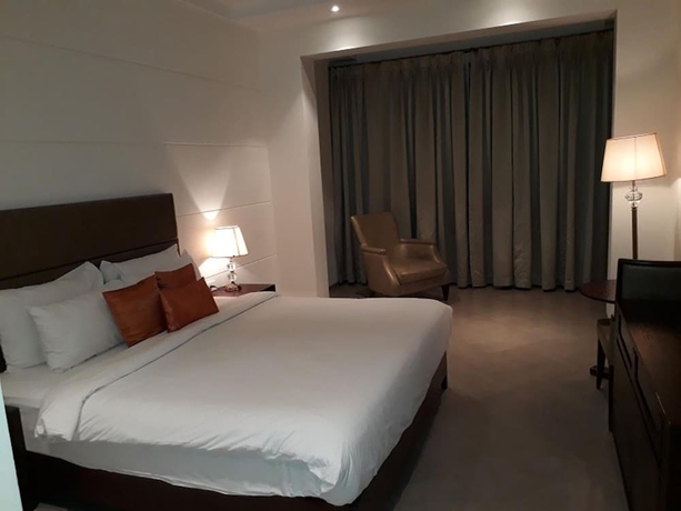 Imagen de la habitación del Hotel Lemon Tree Candolim Goa. Foto 9