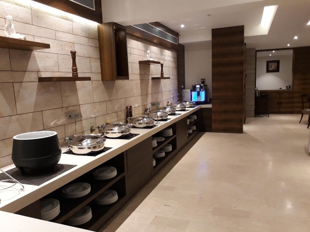 Imagen de la habitación del Hotel Lemon Tree Candolim Goa. Foto 13