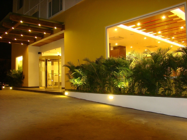 Imagen de los exteriores del Hotel Lemon Tree Chennai. Foto 12