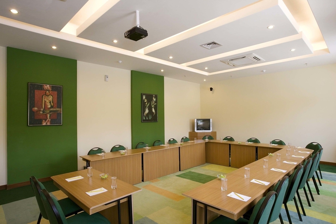 Imagen de los interiores del Hotel Lemon Tree , Hinjawadi, Pune. Foto 14