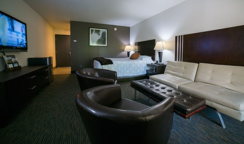 Imagen de la habitación del Hotel Lemon Tree Inn. Foto 16