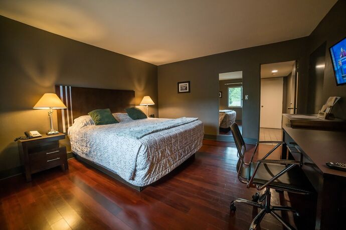 Imagen de la habitación del Hotel Lemon Tree Inn. Foto 18
