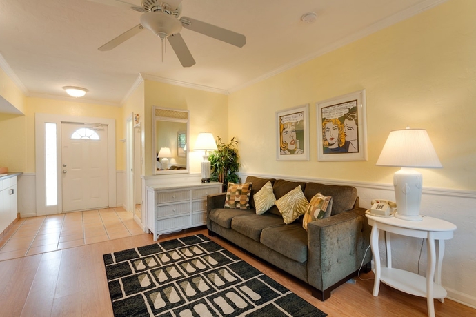 Imagen de la habitación del Hotel Lemon Tree Inn - Near Tin City. Foto 11