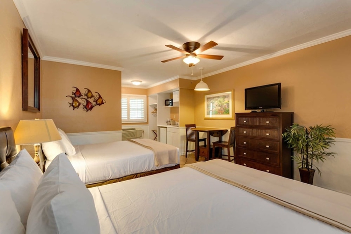 Imagen de la habitación del Hotel Lemon Tree Inn - Near Tin City. Foto 18