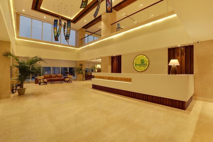 Imagen de los interiores del Hotel Lemon Tree Jhansi. Foto 16
