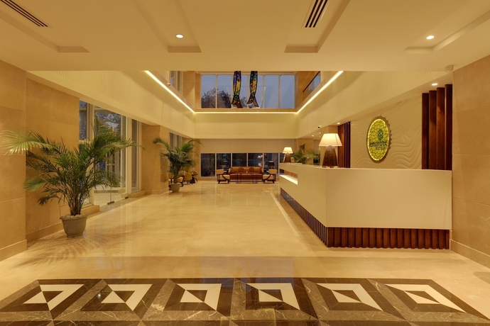 Imagen de los interiores del Hotel Lemon Tree Jhansi. Foto 17