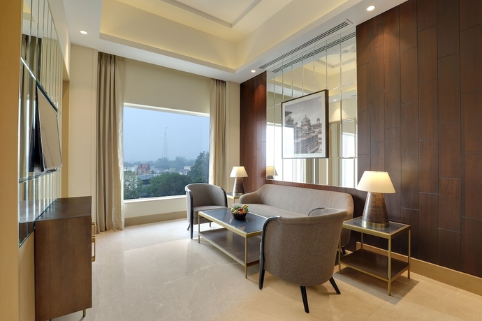 Imagen de la habitación del Hotel Lemon Tree Jhansi. Foto 13