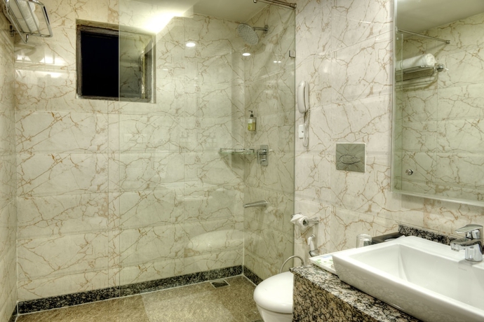 Imagen de la habitación del Hotel Lemon Tree , Katra. Foto 11