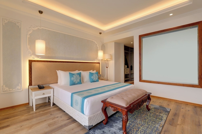 Imagen de la habitación del Hotel Lemon Tree Premier Budhanilkanth. Foto 10