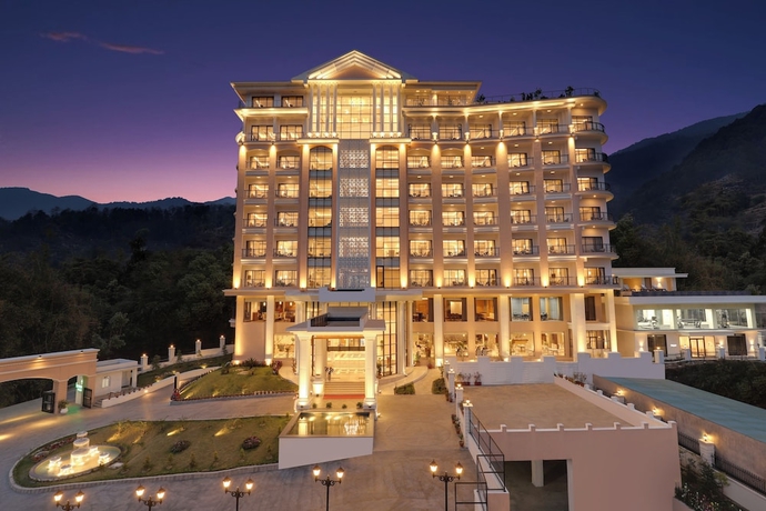 Imagen general del Hotel Lemon Tree Premier Budhanilkanth. Foto 1