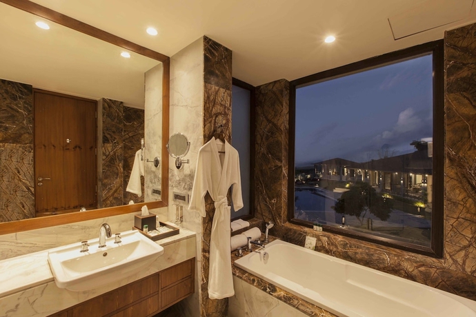 Imagen de la habitación del Hotel Lemon Tree Premier Corbett. Foto 4
