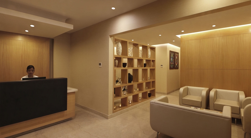 Imagen de los interiores del Hotel Lemon Tree Premier, Delhi Airport. Foto 12
