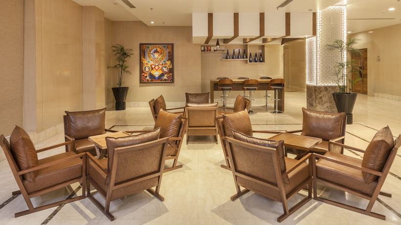 Imagen de los interiores del Hotel Lemon Tree Premier Patna. Foto 17