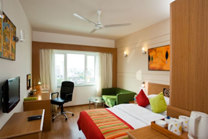 Imagen de la habitación del Hotel Lemon Tree Premier, Ulsoor Lake, Bengaluru. Foto 8