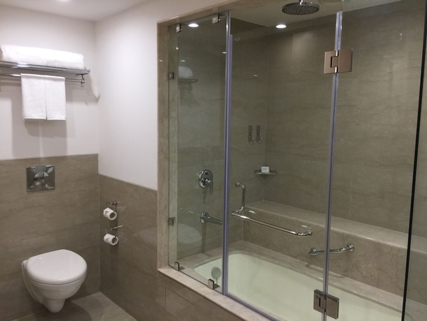 Imagen de la habitación del Hotel Lemon Tree , Sector 60, Gurugram. Foto 10