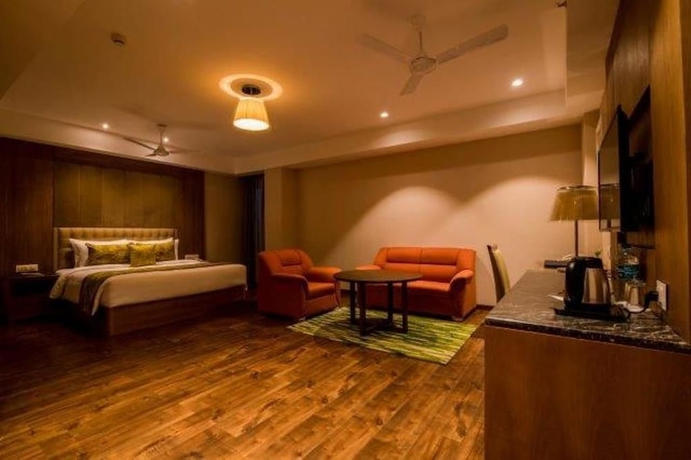 Imagen de la habitación del Hotel Lemon Tree Siliguri. Foto 11