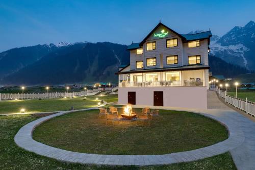 Imagen general del Hotel Lemon Tree, Sonamarg. Foto 9