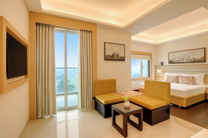 Imagen de la habitación del Hotel Lemon Tree Suites Gurugram. Foto 6